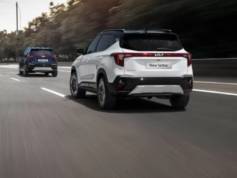 KIA New Seltos 2026 khi nhìn từ góc sau